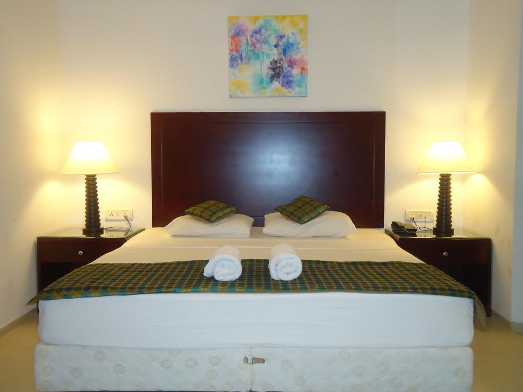 Hotel Colonia Santa Maria Baga Esterno foto