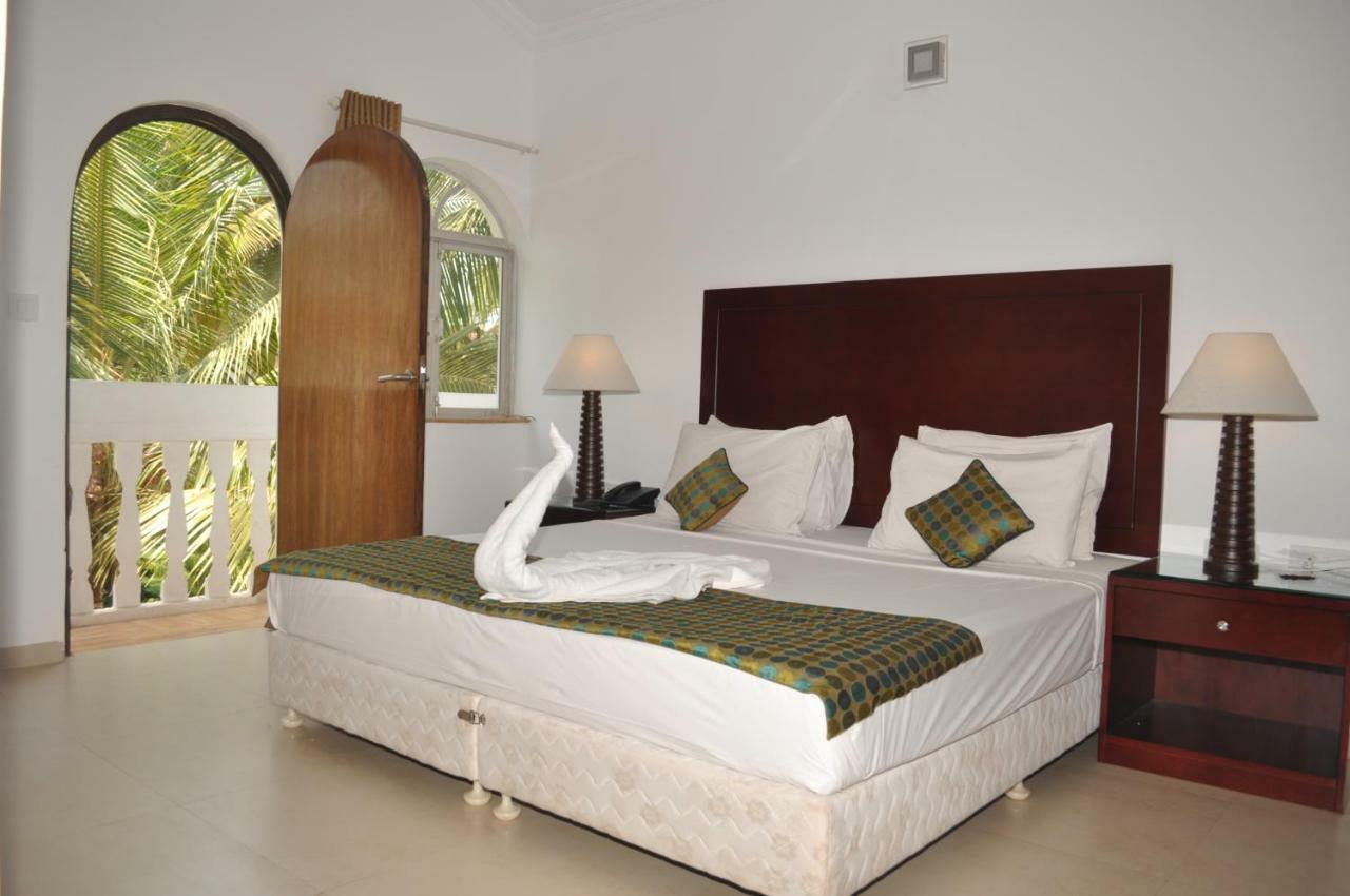 Hotel Colonia Santa Maria Baga Esterno foto
