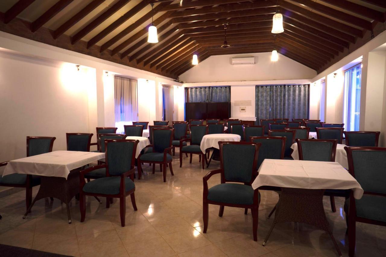 Hotel Colonia Santa Maria Baga Esterno foto